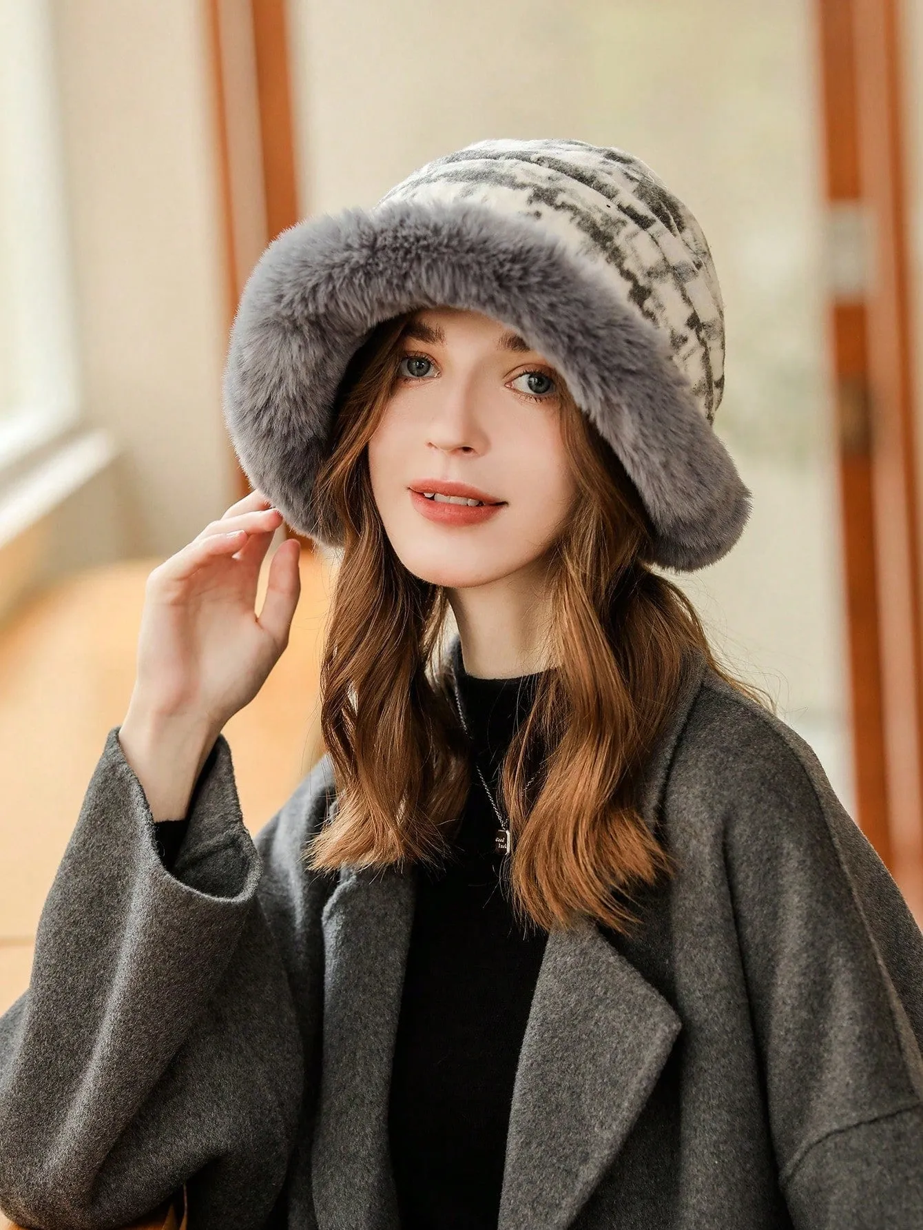 1pc Winter Fisherman Hat With Ear Protection & Plush Lining Plaid Pattern Thickened Warm Hat For Women SD