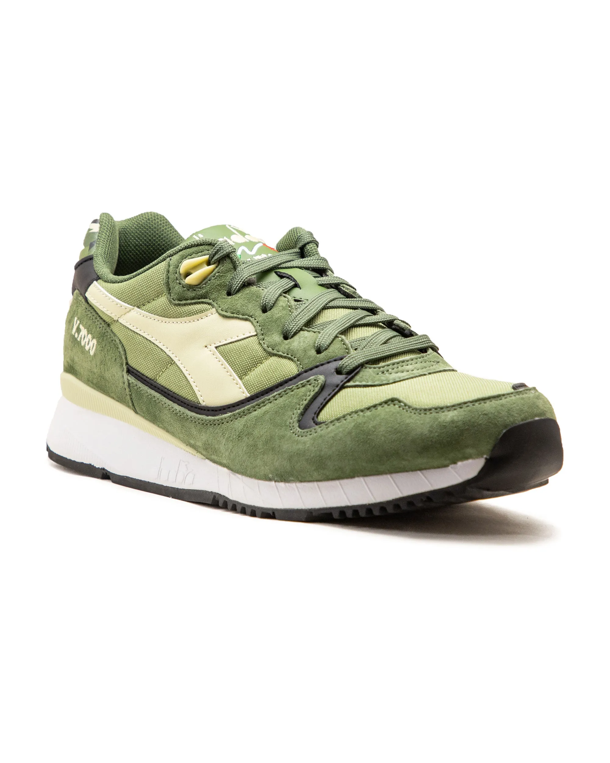 Diadora V7000 Camo Green