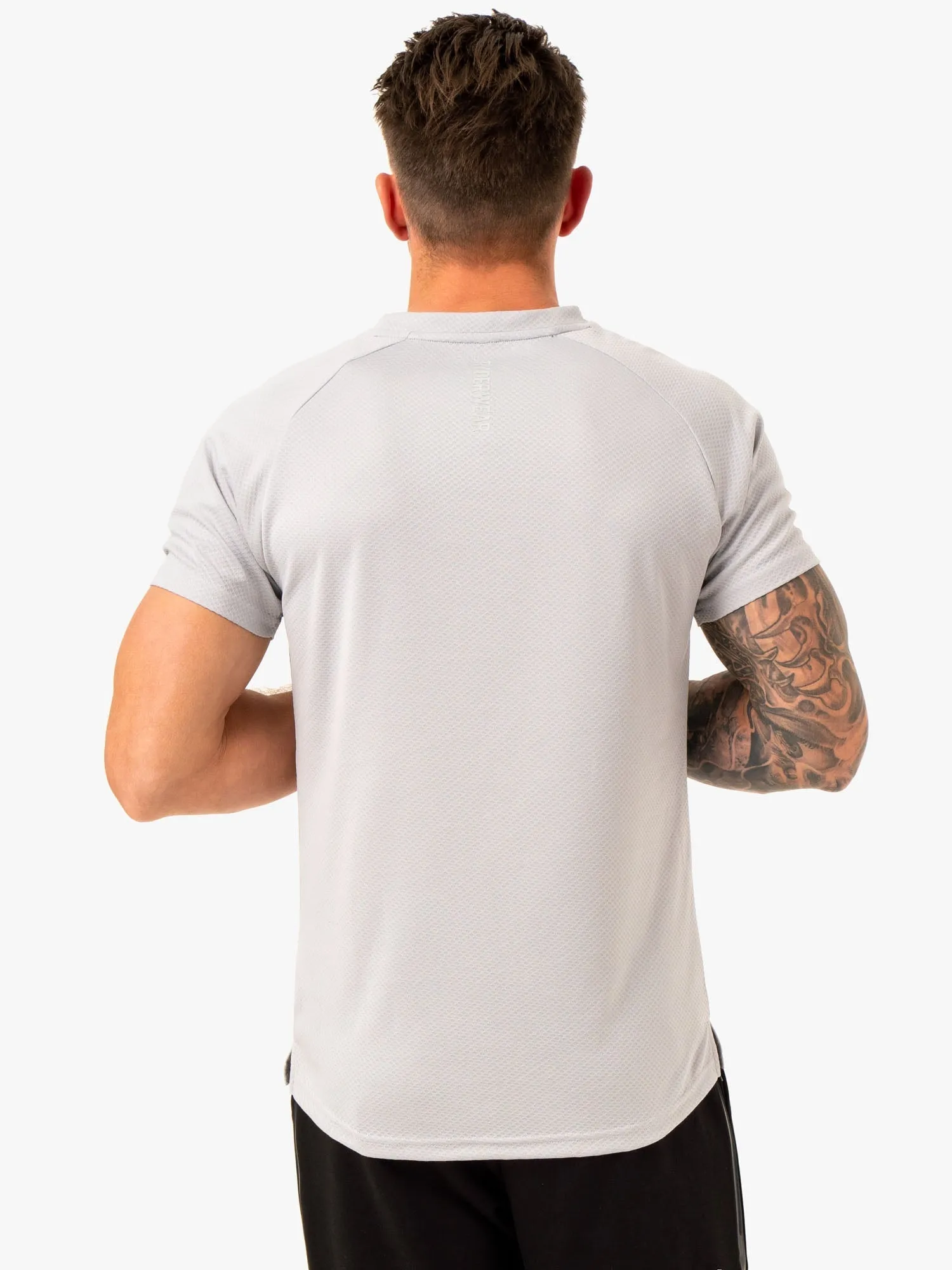 Enhance T-Shirt - Snow Grey