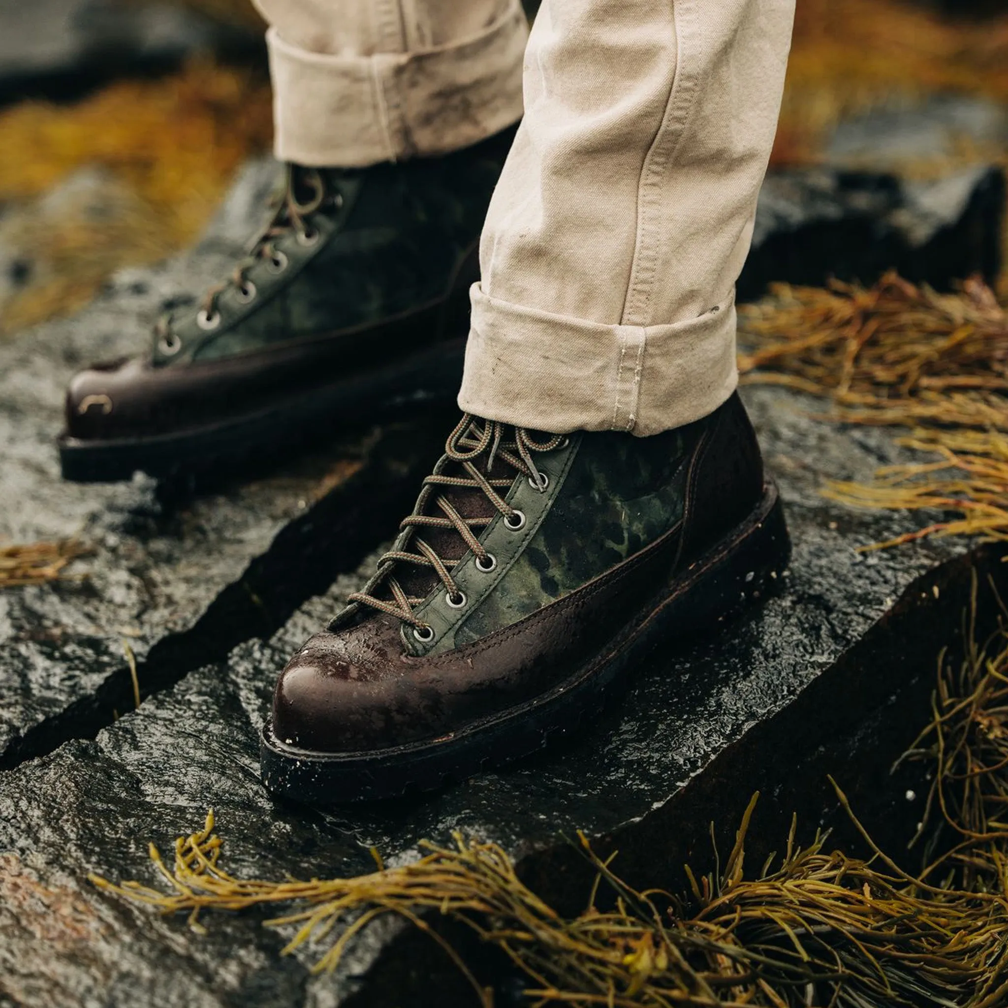 The Danner Ridge Boot in Painted Camo