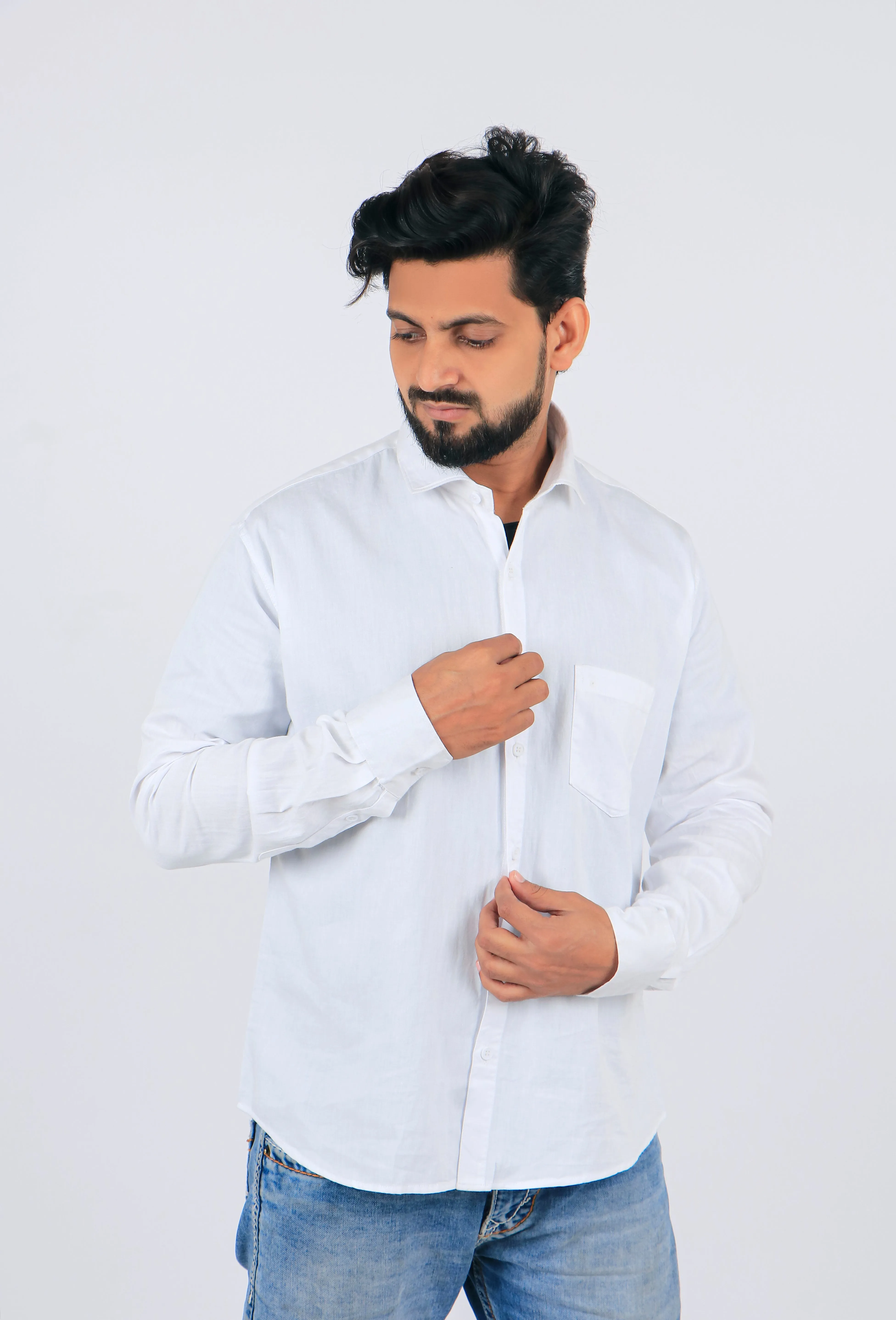 White Men's Regular Fit Casual Shirts