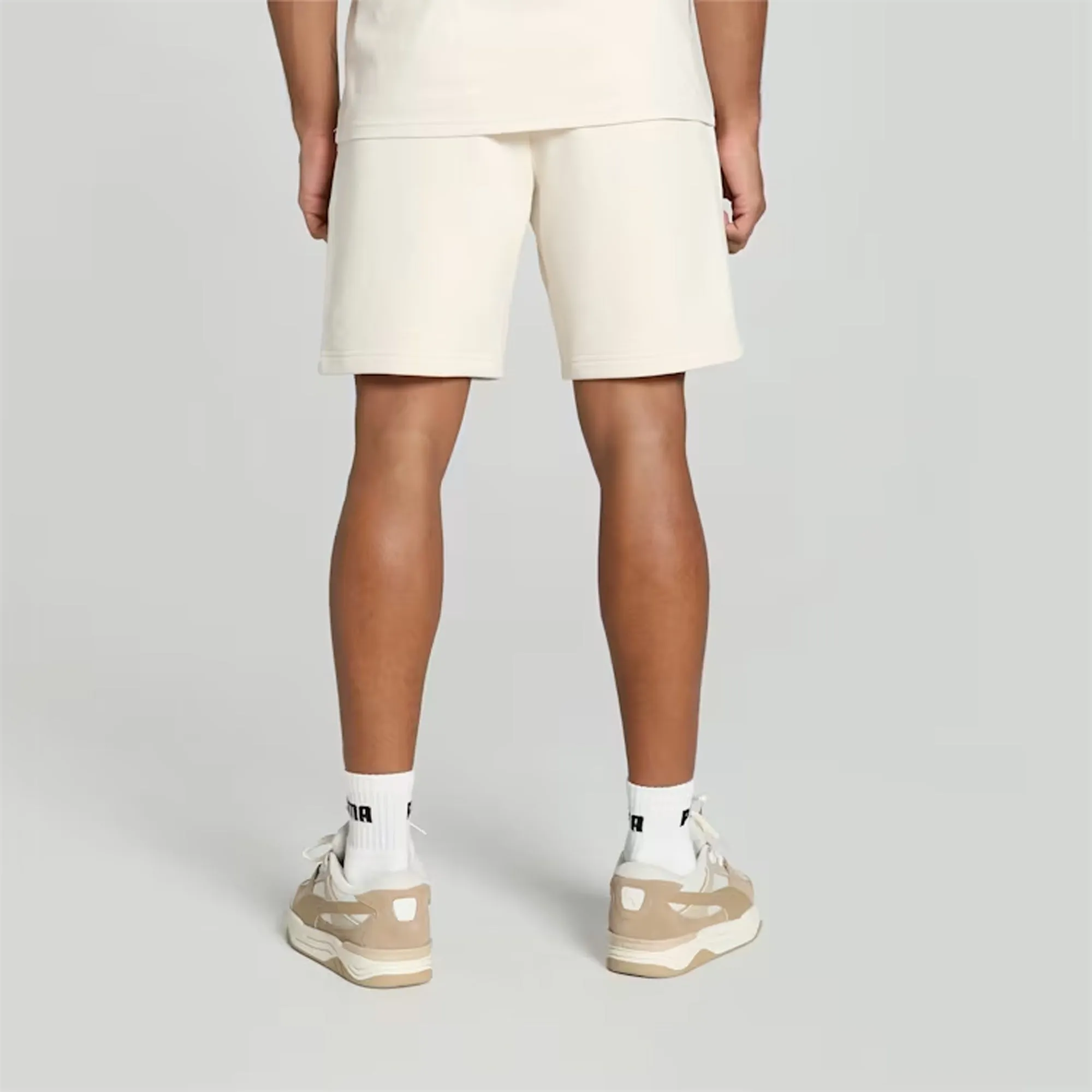 X PALM TREE CREW RELAXED FIT SHORTS 'ALPINE SNOW'